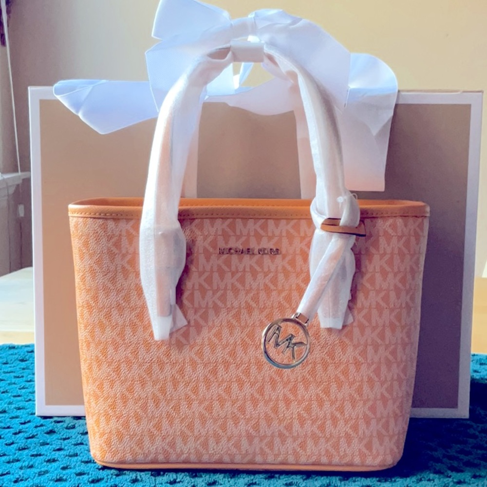 🌞  MICHAEL  KORS JET SET TRAVEL LOGO TOTE BAG 🌞 NWT 🌞